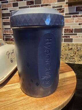 Insulated Dark Blue Beverage Cooler Canister